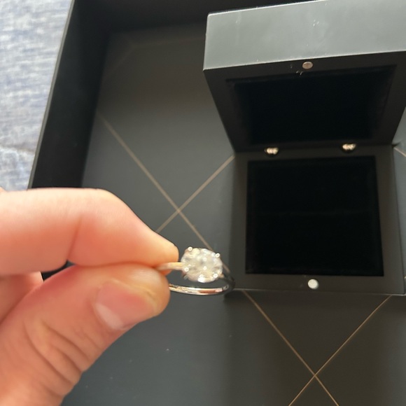 Engagement Women’s Ring size 9 14k White Gold Wedding - Picture 4 of 9